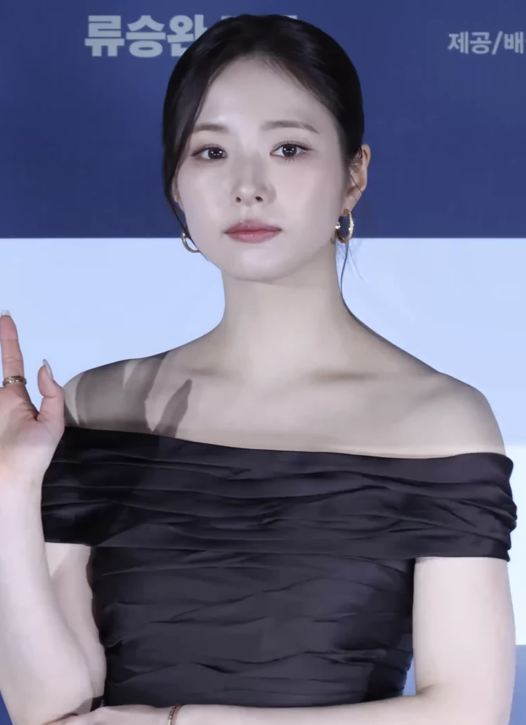 신세경